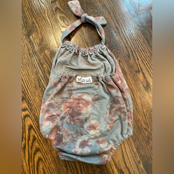 Trendy Bubs Bubble/Sunsuit with Halter Tie Size 18-24mo - Picture 3 of 7